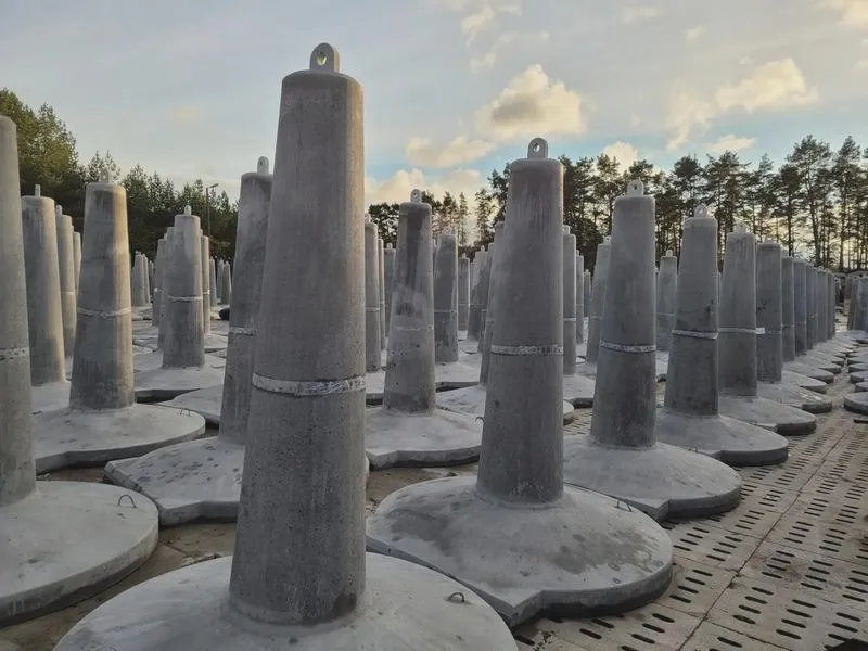 Ile betonu na strop monolityczny? Praktyczny przewodnik dla budujących domy
