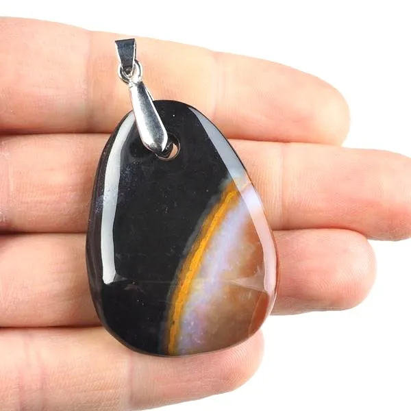 Onyks – tajemniczy kolor, który zachwyca i intryguje