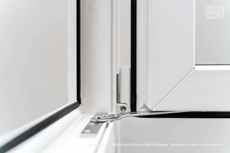 Praktyczny przewodnik: jak skutecznie zamontować ogranicznik do okna