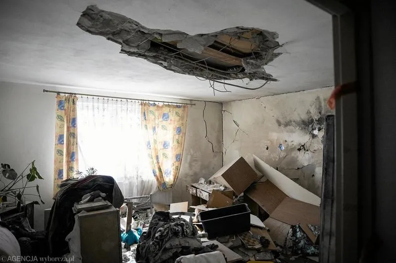 Przywracanie blasku: jak skutecznie przeprowadzić odbudowę domu na starych fundamentach